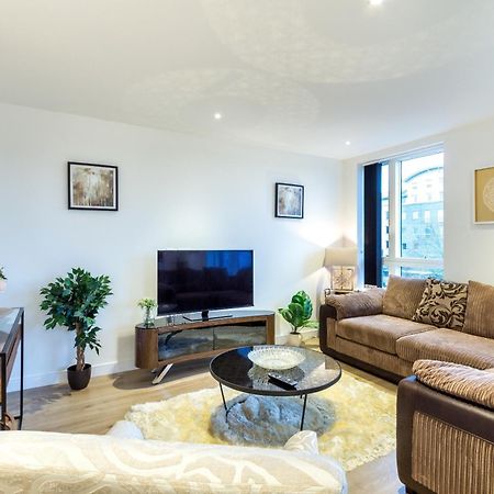 הונסלו 2 Bed Property Close To Heathrow Airport מראה חיצוני תמונה