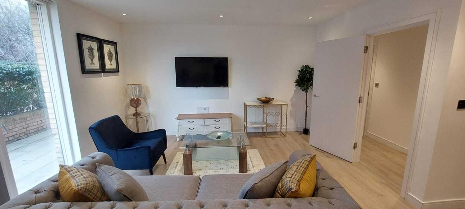 הונסלו 2 Bed Property Close To Heathrow Airport מראה חיצוני תמונה
