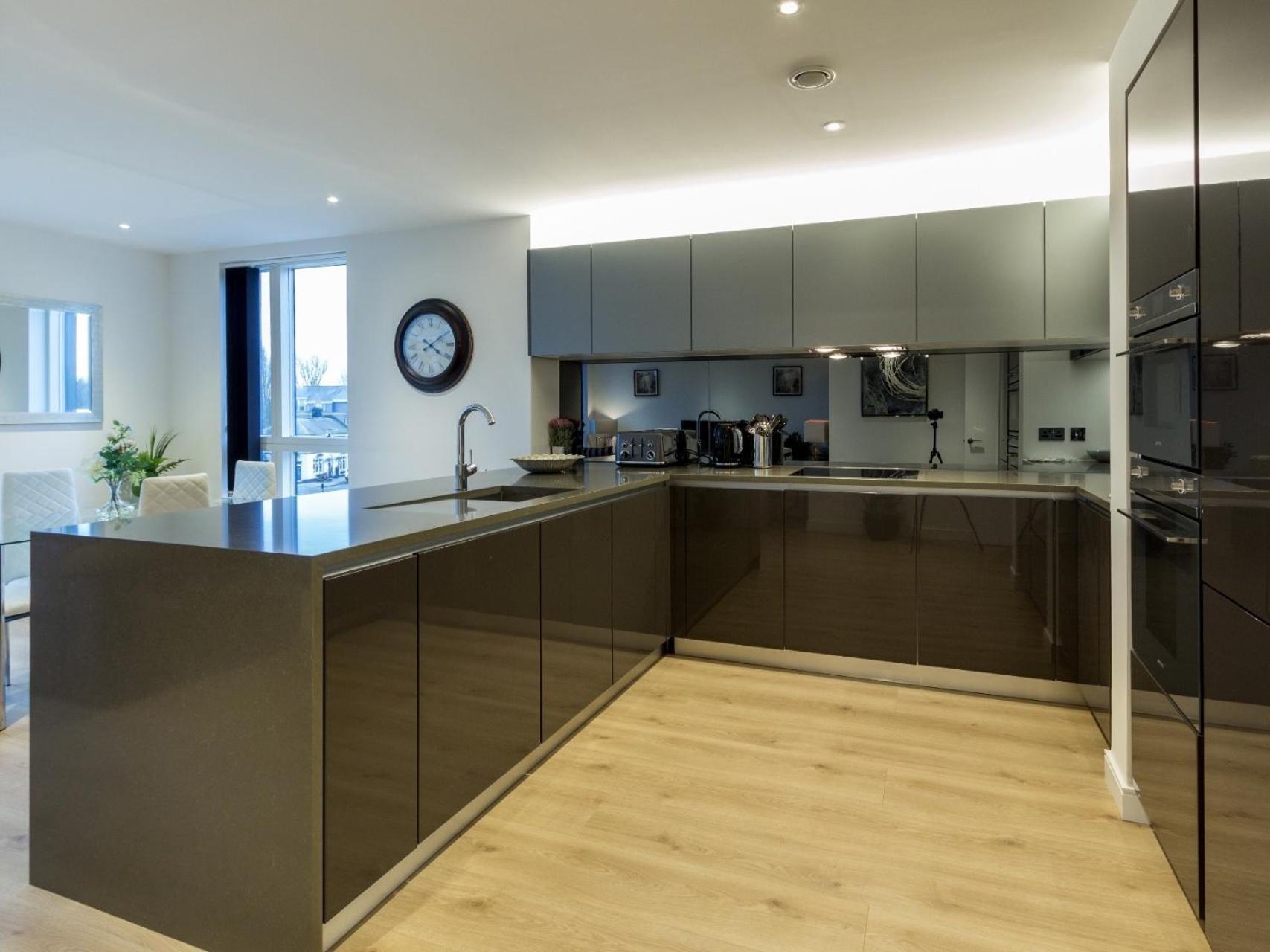 הונסלו 2 Bed Property Close To Heathrow Airport מראה חיצוני תמונה